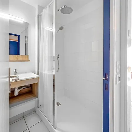 Azure Escape Apartment